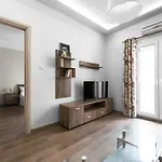 93, Nilie Hospitality Mgmt * Θεσσαλονίκη