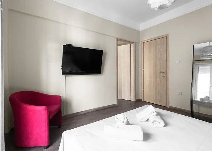 Апартаменты 93, Nilie Hospitality Mgmt